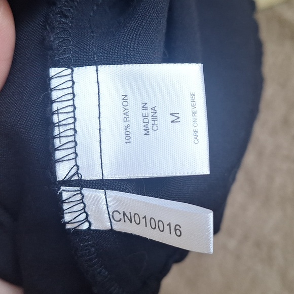 NY&Co Tie-Front Pants Black 100% Rayon Size M - Picture 5 of 7